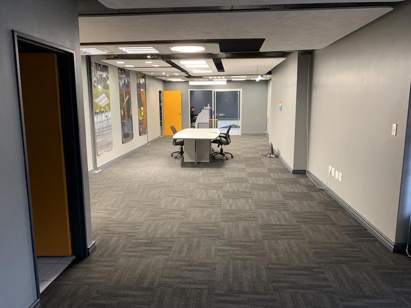 To Let Commercial Property for Rent in Paarden Eiland Western Cape